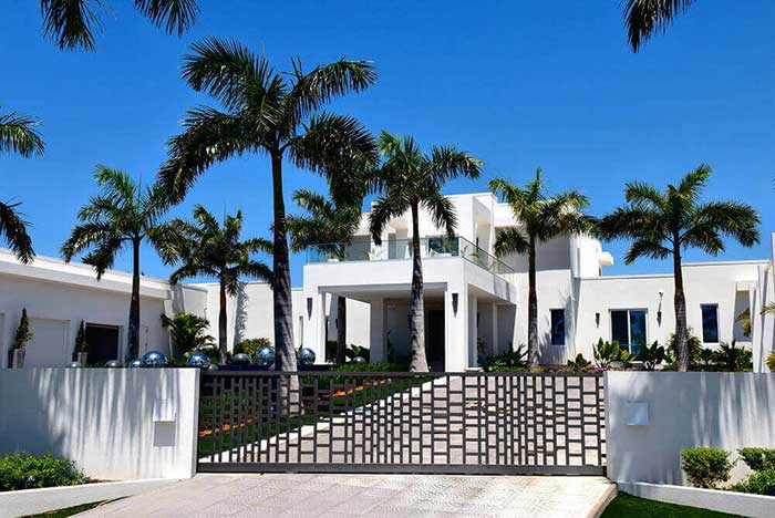 Designing and Installing Gates in Cayman Islands