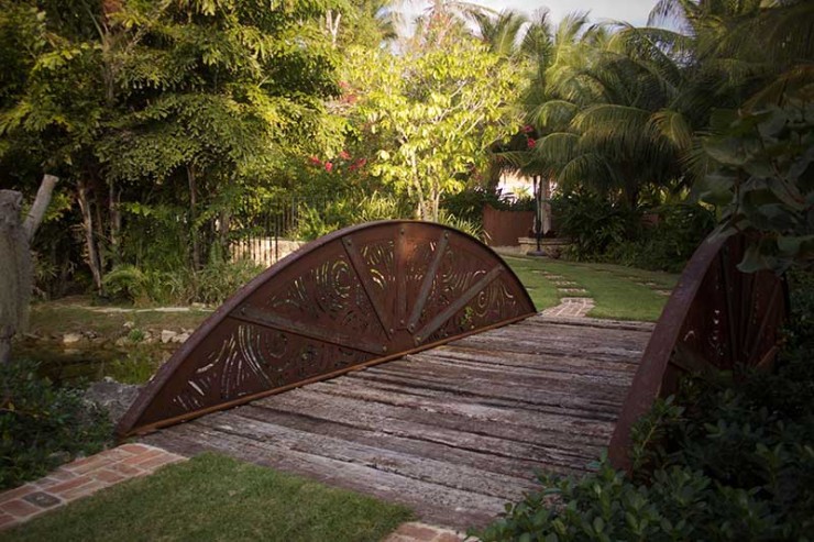 garden-structures-in-cayman-islands-image2