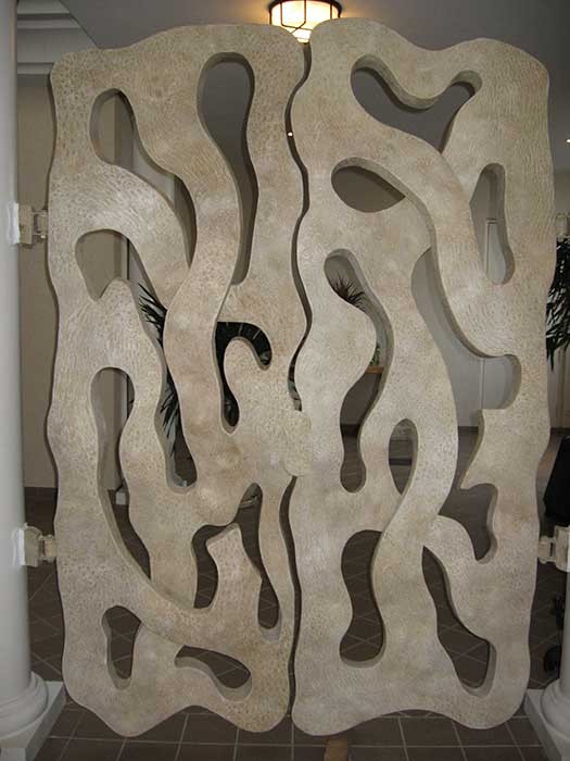 Decorative & Fine Art Pieces 15