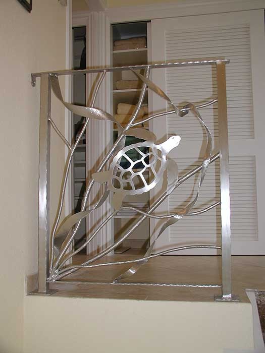 Decorative & Fine Art Pieces 28