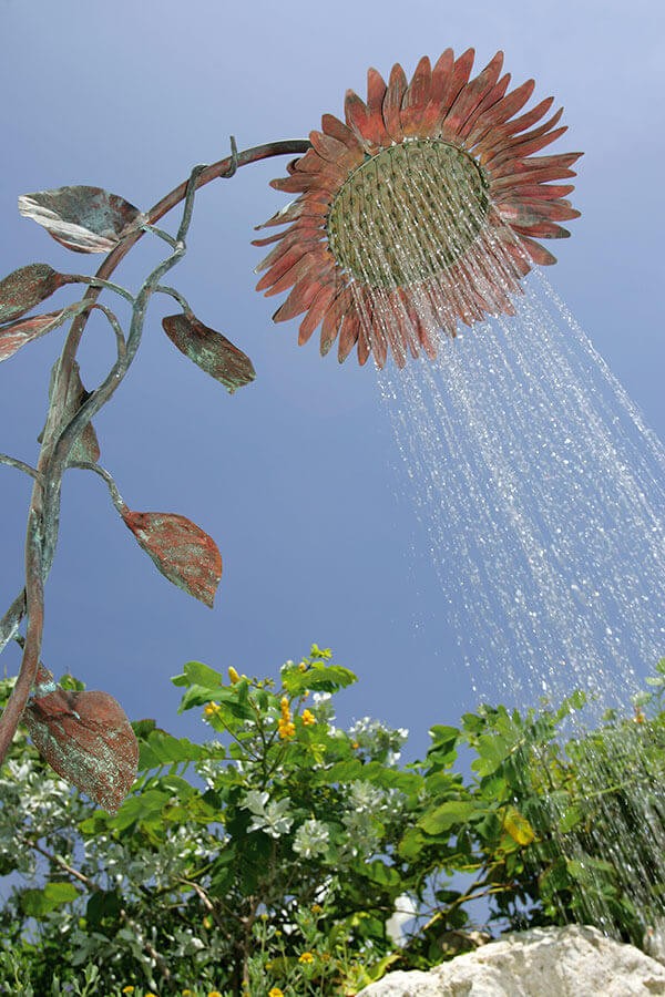 Decorative & Fine Art Pieces 35